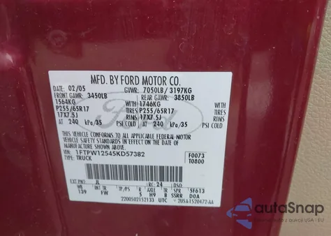 2005 Ford F-150 Lariat/Xlt from USA, damaged, VIN 1FTPW12545KD57382